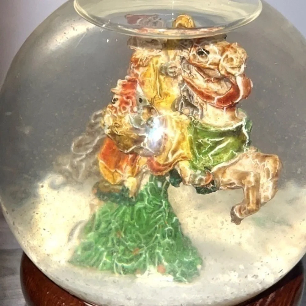 Vintage Handcrafted Silvestri “O Tannenbaum” Musical Snow Globe